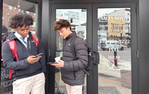 School Day Cellphone Ban Looms for NJ Students - Two River Times