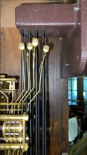 Ridgeway Grandfather Clock with Urgos UW32001 movement #clock #urgos #ridgeway