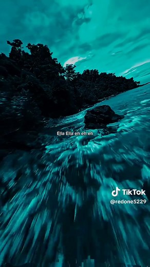 Rihanna's 'Umbrella': Lyrics and Music Insights