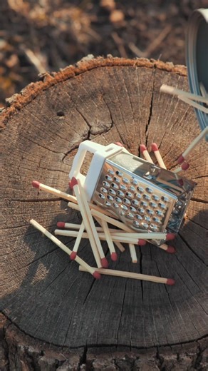 How To Make Waterproof Matches #Survival #Lifehacks #Camping | Gettiz
