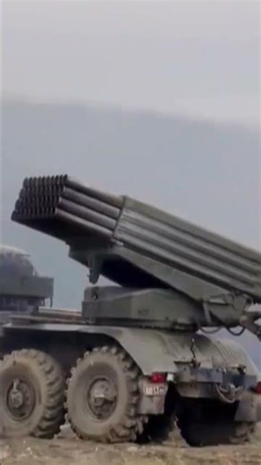 How to Load and Fire the Legendary Soviet Grad Rocket Launchers?