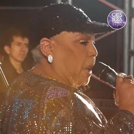 🎶 ¡Celebra el Día de la Canción Criolla a lo grande! 🔥 Este 31 de octubre, vive una noche llena de sabor, guitarra y cajón en el Restaurant Turístico La Nueva Flor de la Canela. ✨ Artistas invitados: Lucía de la Cruz, leyenda viva de la música peruana Los Ardiles, con todo su carisma y calidad Hijas del Sol Perú, energía y talento femenino 📍 Lugar: Av. Nicolás Arriola 155, cruce con Av. Javier Prado – Santa Catalina 🕗 Hora: 8:00 p.m. | Teleticket