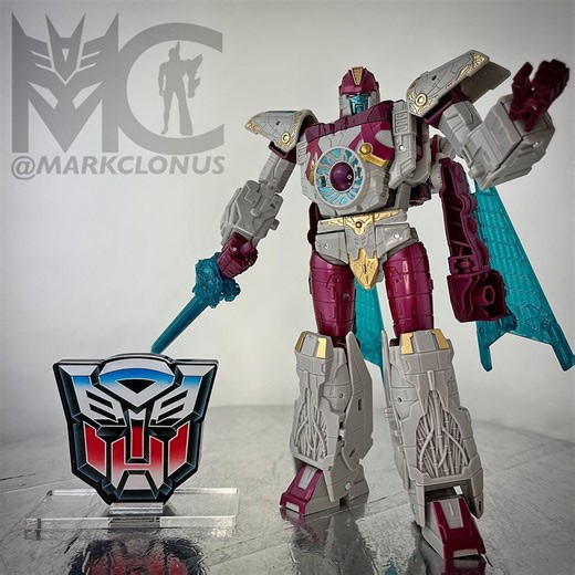 Legacy United Voyager Cyberton Vector Prime Behind The Scenes