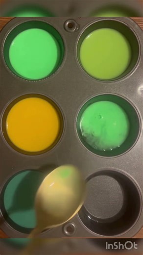 Create new colors from three colors