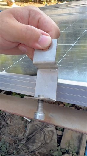 SuperPiping on Instagram: "How to install the Rail Cleaning Robot on the solar panel？"