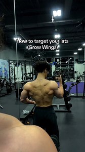 How to target each part of your lats for MUSCLE GROWTH 🦾 Follow me for more fitness tips & workouts ) #foryou #foryoupage #gymtok #gymmotivation #bodybuilding #back #backworkout #aesthetics | Hussein . Fitness