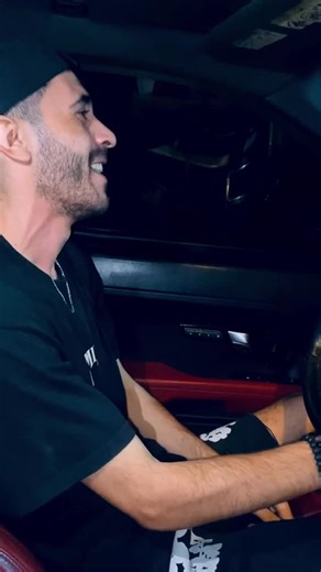 @kiki_la_puissance on Instagram‎: "ghirek ma bedi 🤦🥰 ___________________ #ميرا #batna #خليها_تصدي#happy #الكراكو_الجزائري#الشدة_التلمسانية #tourismalgeria #حلويات_جزائرية #jijel#hijabi_bj#ba9lawa #تصديرة_العروس__الجزائرية#mariagealgerien #friends#skikda #algerienne🇩🇿#المطبخ_الجزائري #maroco #القفطان_الجزائري #love #oran#algerie #bissit😂😂😂 #blida #تلمسان#بوقالات_جزائرية"‎