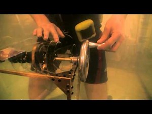 Aquasonic : Learning to play underwater crystallophone