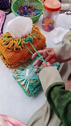 Sarung tisu rajut 🥰#crochet #handmade #sarungtisurajut #pekanbarupandau