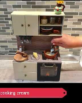 Mini Kitchen for cooking real tiny food. Tiny Pasta Alfredo.