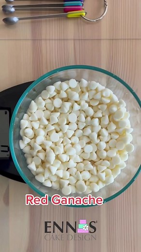 How to Make Beautiful Red Ganache for Cake Decorating