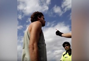 Texas Police Try To Get This Man To Fail A Field Sobriety Test But He Passes With Ease!