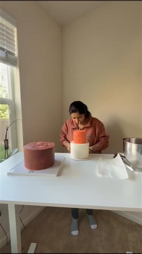 Cake flakes LLC | Behind the scene of a 3 tier cake stacking... I work with cold cakes thats why its easy to handle. Swiss meringue buttercream frosted cake... | Instagram