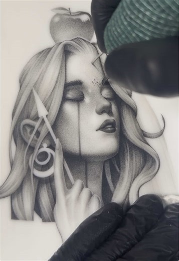 Graphic Skin Art Tutorial | 3RL Tattoo Technique