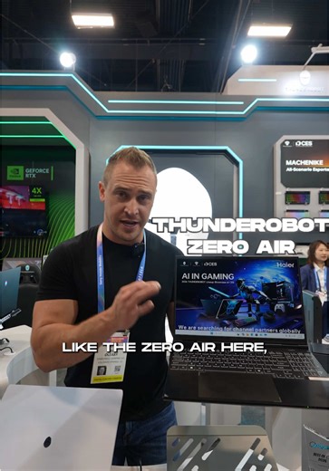 Checking out the new generation, of gaming laptops, from @THUNDEROBOT ! Looks like I might need to pick me up a few more 🙂‍↔️ #thunderobot #ces #gaminglaptop #laptop