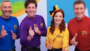 The sad origin of Wiggles iconic move (SBS)