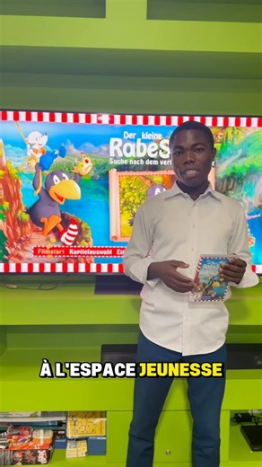 📀🔤 ABC der Bibliothek – D comme DVD ! Aujourd’hui, Fidel, notre stagiaire, vous fait découvrir la collection de DVD de la bibliothèque du Goethe-Institut Abidjan. Des films d’auteur, des classiques du cinéma allemand, des documentaires… il y en a pour tous les goûts ! Et en bonus, il vous parle de son DVD préféré 🎬 📍 Tous ces trésors sont disponibles à l’emprunt, gratuitement, avec votre carte BibtoGo. Passez à la bibliothèque pour faire le plein de cinéma ! #ABCderBibliothek #DcommeDVD #Goe