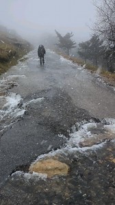 Ainda sobre o "rio" de ontem no Marão... 🌧️🌨️👍 . . . . . #marao #serradomarao #neve #chuva #trilhosecaminhadas #percursospedestres | Trilhos & Caminhadas
