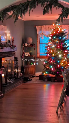 Christmas home decorating ideas: magical lights & tree tips