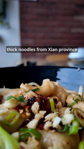 Meet the legendary Biang Biang Noodles from Xi'an. The name "Biang" is the sound this belt-like noodle makes when it's made. Want to see the full, mesmerizing process, the legendary 58-stroke character? 👉 Check out the full video on YouTube! #biangbiang #biangbiangcardiff #Cardiff #CardiffNews #CardiffCommunity #CardiffLife #CardiffUni #CardiffStudents #CardiffToday #hotpotspot #cardiffmet #cardiffrestaurant #cardifffood #chineserestaurant #chinesefood | Hotpot Spot