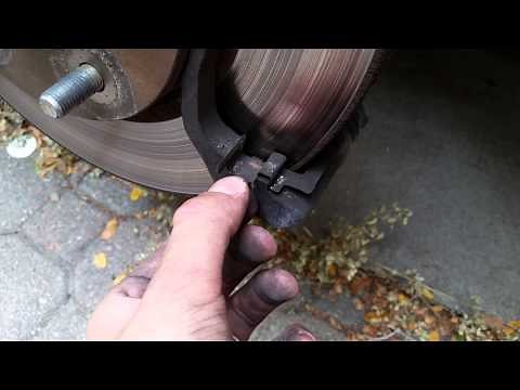 2003 Mitsubishi eclipse brake pad replacement