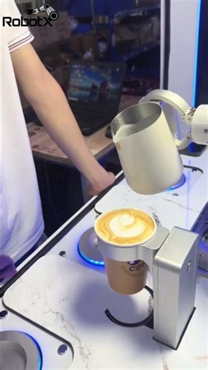 What if latte art no longer depended on staff?