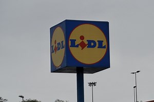 Lidl tiene el compresor de aire recargable ideal para el coche y la playa (y está a precio mínimo)