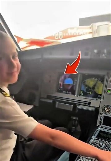 هذه الفتاة حققت حلمها ان تكون قائدة للطائرة رووووعة