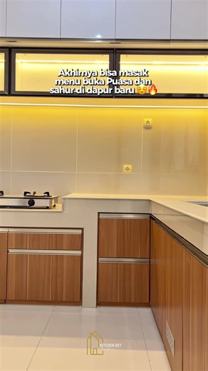 Dapurnya sudah siap, tinggal mental dan list menunya nih yang harus disiapin. Mari kita mulai petualangan masak menu buka puasa dan sahur di dapur baru✨ Menyediakan Jasa : * Kitchen Set * custom interior & furniture (house&office) * Booth / display * Smart furniture * Backdrop & dvider * Wall panel * Living room * Bedroom * Dll,,, More Information : ☎️ ‪ 082220610142 (Whatsapp - admin) 📌 Jl. Jetak-Dorang Gg. Delima baru Ds. Blimbing Kidul Kaliwungu, Kudus #fyp #dapur #InspirasiDapur #KitchenDes