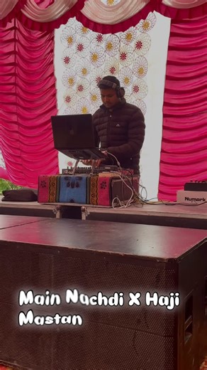 Ajay Thakur on Instagram: "#dj_ajay_mixing_20 #dj #djset #djlife #djlifestyle"