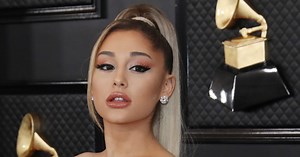 Ariana Grande Makeup-Free, Shows Real Hair in Video