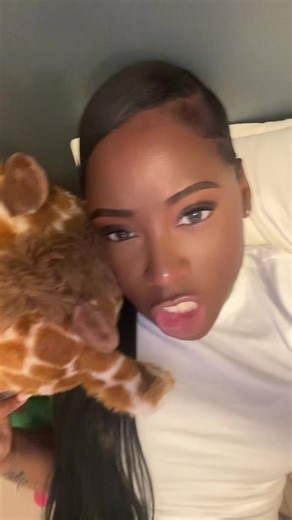 mira (@thatmiravickygirl)’s videos with Needs - Verzache