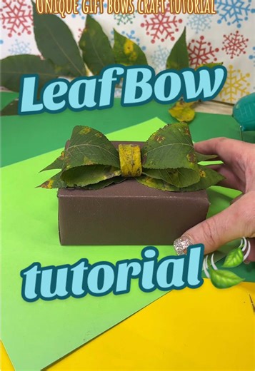Nature always provides! Cute Fall craft with leaves 🍃 diy gift bow tutorial. How to make organic gift bow ! Christmas craft tutorial I used hot glue and scissors ✂️ #fallcrafts #leafbow #giftwrappinghacks #giftwrapping #paperbow how to make a paper bow with leaves 🍃 craft tips easy crafts for Christmas! Christmas bow tutorial! Cute craft ideas !