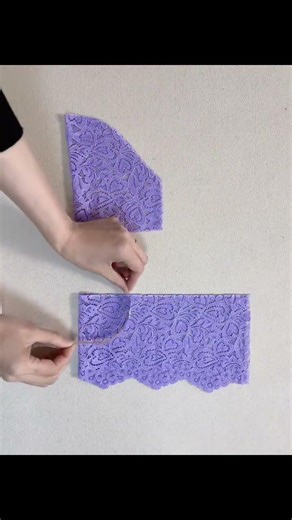 Lotus Leaf Lace Sleeve Tutorial: Effortless Elegance