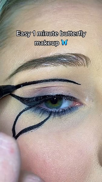 Easy 1-Minute Butterfly Makeup Tutorial 🦋
