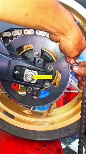 🔥 Drive Chain & Rear Sprocket Change 😱 You Won’t Believe the Result #MechanicLife #BikeLife#BikeFixx