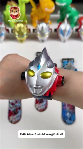 review đồng hồ đeo tay ultraman có đèn chiếu hình cực ngầu