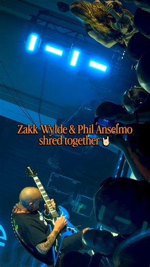 Zakk Wylde and Phil Anselmo shred Goddamn Electric together for Dimebag Darrell 🤍 Pantera Live in NJ 2025. Unforgettable night @zakkwyldebls @wyldeaudio @barbarannewylde @panteraofficial @philiphanselmo #pantera #guitarsolo #zakkwylde #dimebagdarrell #metal | Taimur Masud