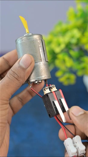 DC Motor Direction Control Using Micro Switch | Forward Reverse DIY Circuit #technical #dcmotor