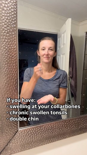 Swelling around your collarbones, tonsils or double chin… you might have issues in your mouth contributing to those problems 😳 We have LOTS of lymphatic vessels around our teeth and in our jaws. Look at the picture in the video 😊 So if you have any infections, bleeding gum, poor microbiome, previous dental work… can all contribute to swelling and congested lymph. Taking care of your mouth is a MUST! Flossing every day. Brushing twice a day Getting dental check ups to clean up your mouth and ma