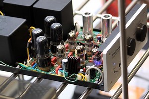 Are Tube Amps Louder Than Solid State? Why?