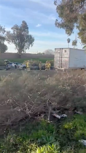 Submitted a video and picture of the injury traffic accident that blocked off NB 99 at Sierra in Earlimart at 3 pm this afternoon. | Visalia Stringer