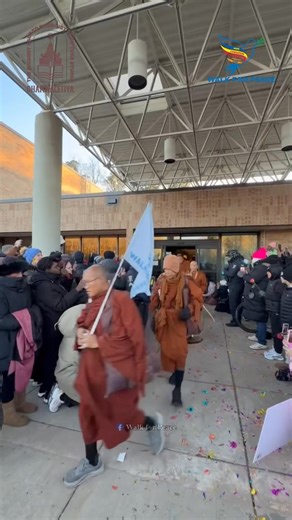 🙏 Our morning start today from Marion Diehl Recreation Center in Charlotte, NC on Day 82 - 1/15/2026. Today we are heading to Concord. We usually start around 6:30 AM - 7:00 AM each morning. It is truly special to see so many people arriving early to greet us before we depart. These quiet, early moments are filled with such kindness, and we are deeply grateful for all the warm hearts who came out to support us. May you and all beings be well, happy and at peace. 🙏✨ #WalkForPeace #PeaceWalk #Bu