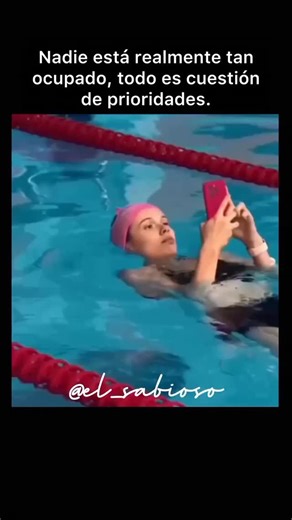 Psicología | Manipulación on Instagram: "Síguenos 👉 @guia_de_psicologia ———————- #psicologia #psicología #frases #poder #manipulacion #parati #fyp #persuacion #metas #mente #pareja #parejas #hombre #mujer #datos #libros #trucospsicologicos #conducta #españa #eeuu🇺🇸 #mexico #colombia #narcisista #crecimientopersonal #desarrollopersonal #hombrealfa #hombresdevalor #consejos #novios #tutorial"