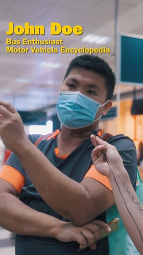 I found a bus enthusiast in Singapore. | Sneaky Sushii