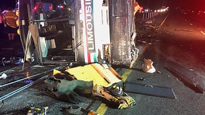 4 passengers remain in critical condition after deadly New Mexico bus crash