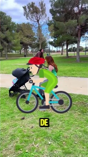 He just wanted to look... and ended up losing control of the bicycle! 😂🚲