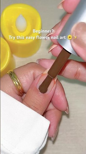 Beginner-Friendly Flower Nail Art 💅 | Simple & Aesthetic Design #nailart #nails #shorts