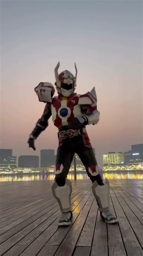 أنا ضد الروبوت في تحدي أكروبات! 🤖🔥 Human vs Robot Flip Challenge! #shorts #tricking#viral #fyp #robo