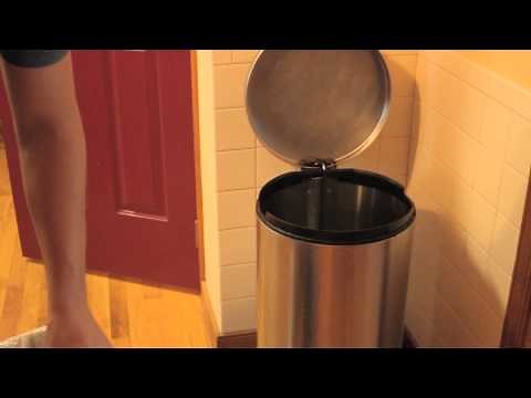 How To Change a Trash Bag
